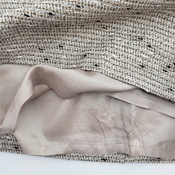 BANANA Republic Gold Metallic Accent Mini Skirt - Picture 6 of 8